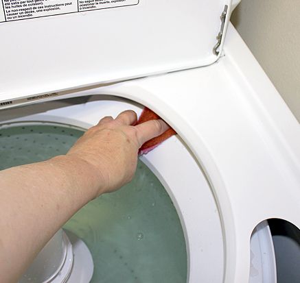 How to Clean a Washing Machine