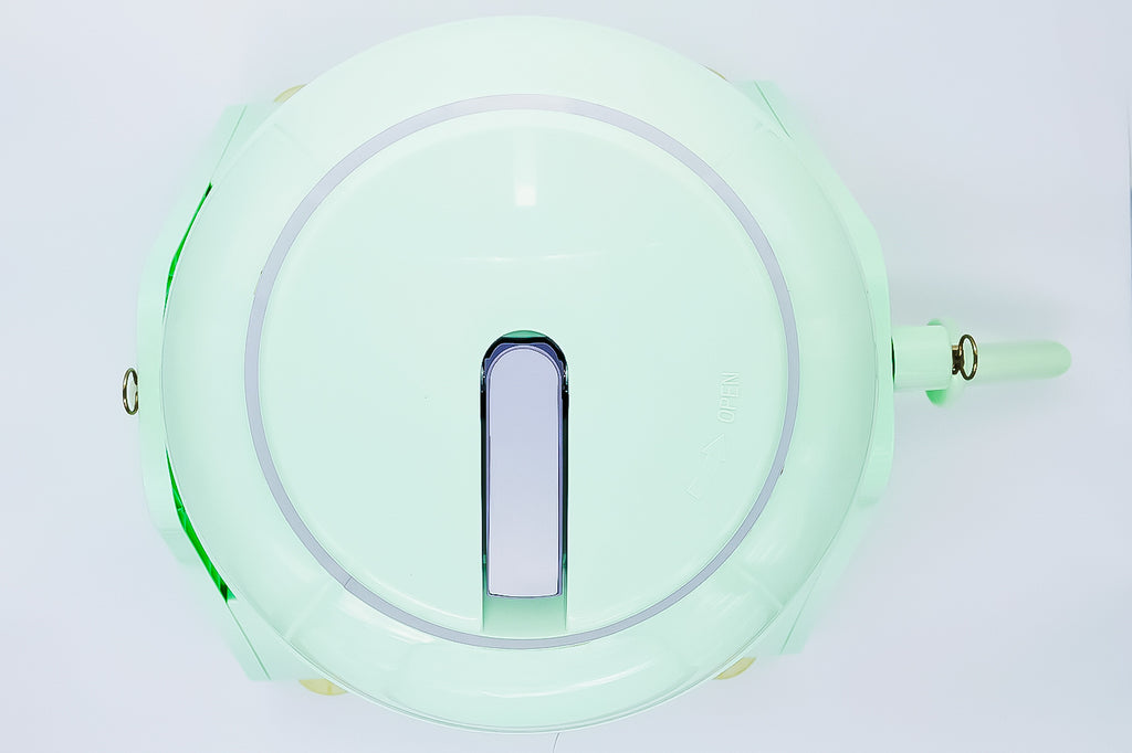 Open Box The Wonder Wash® Retro Colors Mint Green